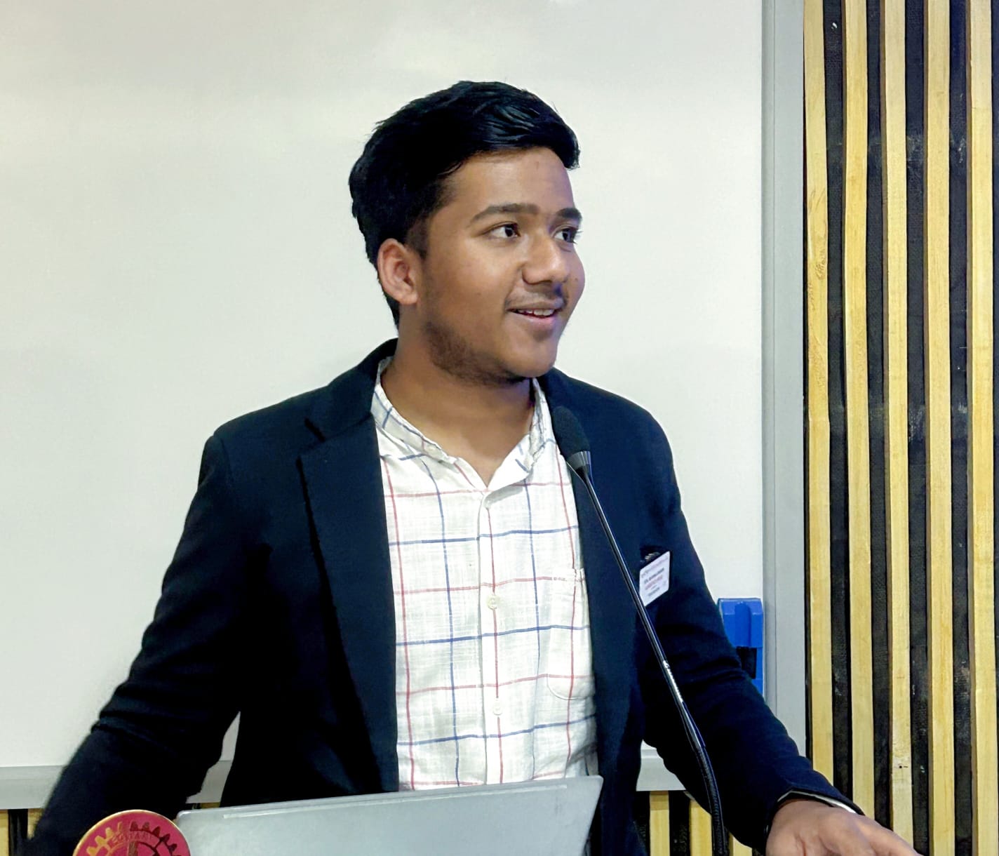 shivang Dwivedi